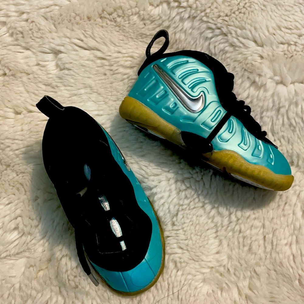 Toddler NIKES